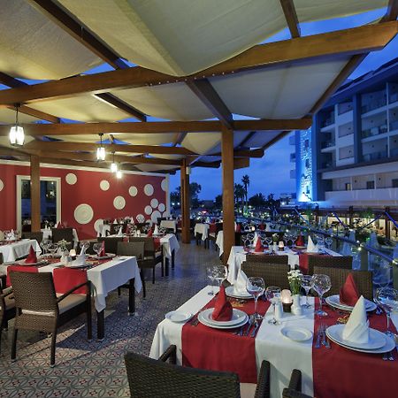 Sea Shell Resort & Spa Side Exterior photo
